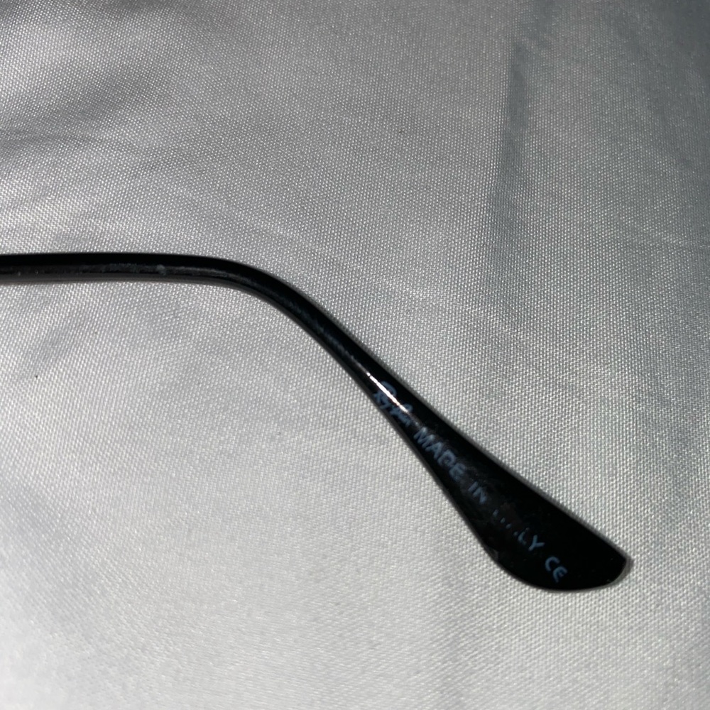 Ray Bans - Picture 4 of 6